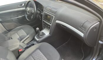 SKODA OCTAVIA 1.6 TDI 105CV 5P lleno