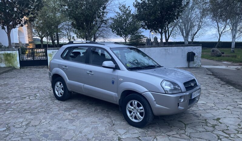 HYUNDAI TUCSON 2.0 CRDI 4X4 140CV VGT SE WORL CUP lleno