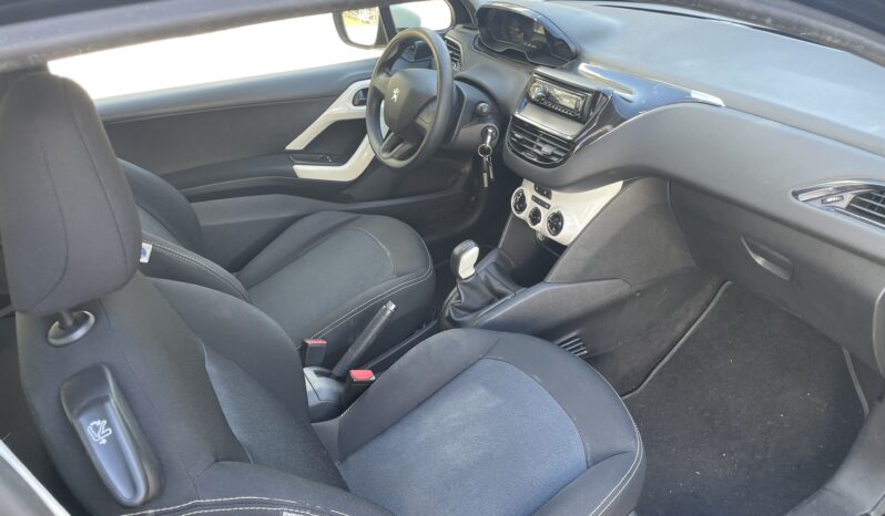 PEUGEOT 208 LIKE 1.0L 68CV 3P lleno