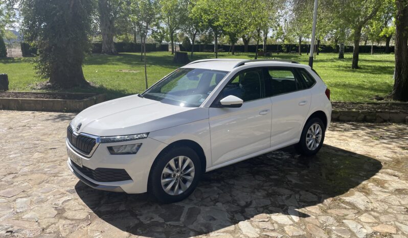 SKODA KAMIQ 1.0 TSI DSG 110CV AMBITION lleno