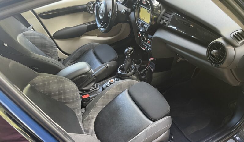 MINI COOPER D AUT 115CV 5P lleno