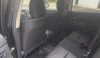 MITSUBISHI OUTLANDER 220 DID 150CV 4X4 7 PLAZAS lleno