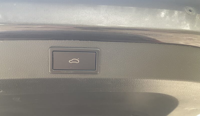 SKODA KAROG 1.6 TDI 115CV AMBITION lleno