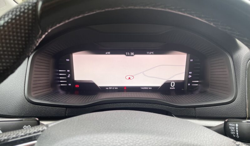 SKODA KAROG 1.6 TDI 115CV AMBITION lleno